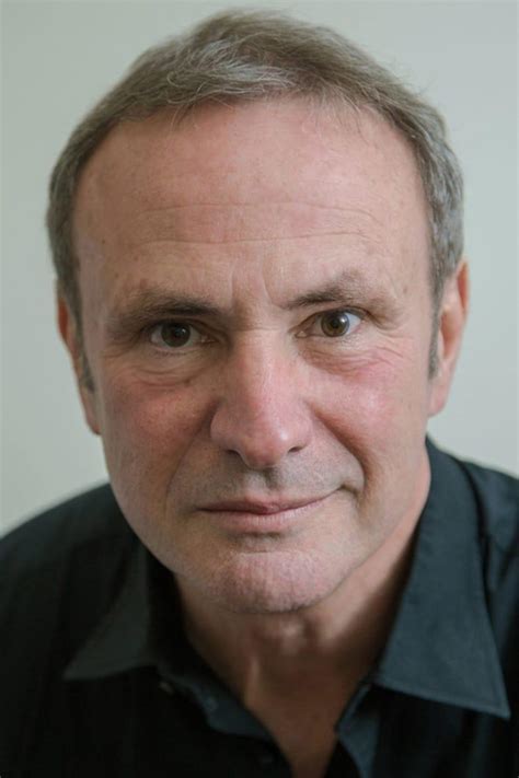 Peter Marshall About Entertainmentie