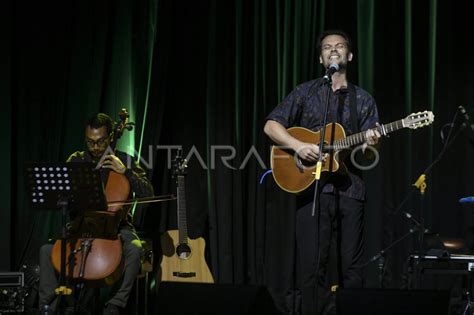 Penampilan Robin Block Di Jakarta ANTARA Foto