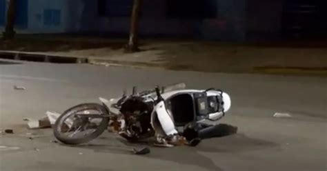 Menor Manejaba Una Moto Choc Contra Un Auto Y Termin Hospitalizado