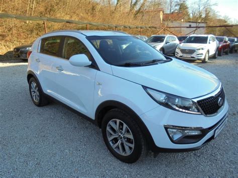 KIA SPORTAGE 1 7 CRDI NAVIGACIJA KAMERA TEMPOMAT PDC ALU 17 2015 God