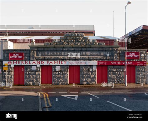 Aberdeen Football Stadium Hi Res Stock Photography And Images Alamy