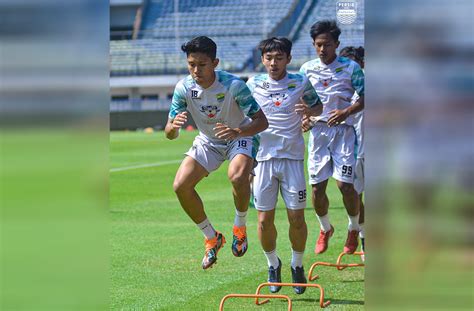 3 Pemain Muda Wajah Baru Di Sesi Latihan Persib Adzikry Dapat