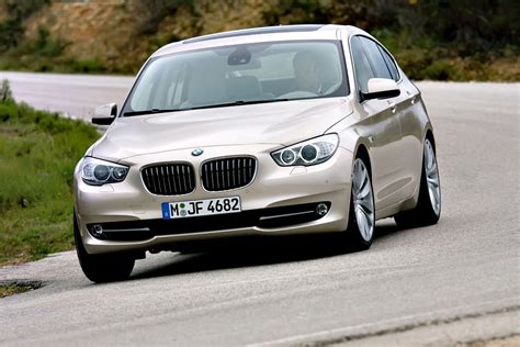 2011 BMW 5-Series GT Gets Six-Cylinder Option