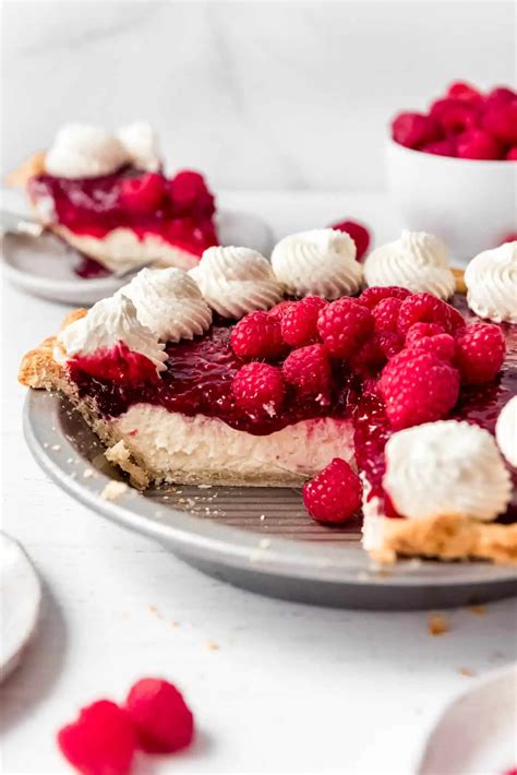 30 Raspberry Dessert Recipes And Treats To Brighten Your Table Food Nouveau