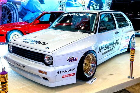 Hot Wheels Une Golf Mk Custom Pandem Par Angga Bmj