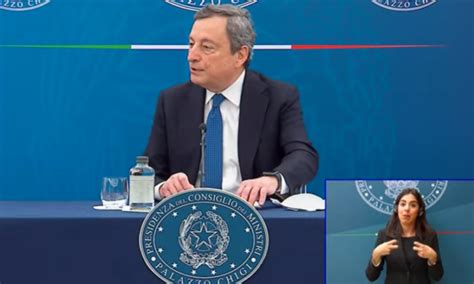 Il Premier Draghi Conferma Dopo Pasqua Scuole Aperte Fino Alla Prima