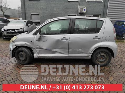 Daihatsu Sirion V Dvvt Sloopvoertuig Grijs