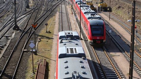 Bahnstrecke Kiel L Beck Erixx Will Ab Halbst Ndlich Fahren Ndr