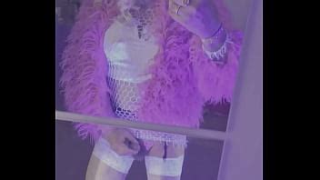 modelo maricón mariquita justine XVIDEOS