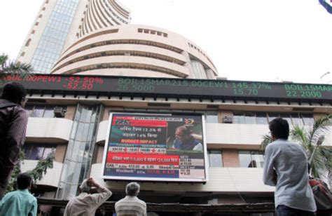 Sensex Today Live Stock Market Sensex Jumps 200 Pts Nifty Above