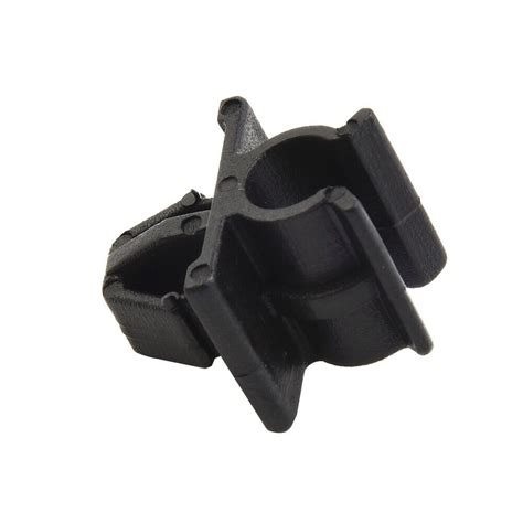 Reliable Black Hood Prop Rod Clip For Nissan Precise Hood Alignment 2