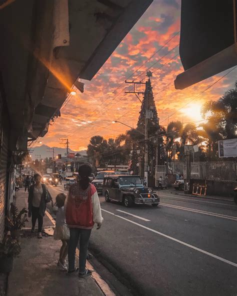 Iphone shot during Golden hour in Lipa Streets. : r/heep