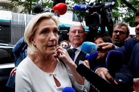 Élections législatives 2024 Marine Le Pen suspecte un coup dÉtat