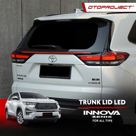 Jual Trunk Lid Lampu Belakang Led Innova Zenix 2022 2023 2024