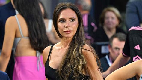 Victoria Beckham Serenades Husband David Beckham With Impromptu