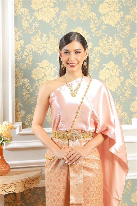 Siwalai Thai Traditional Dress And Thai Traditional Clothing