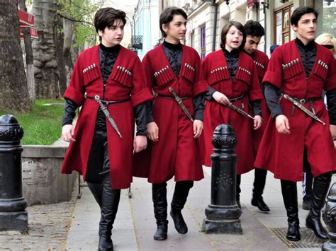 Какие народы живут в Грузии и чем они различаются? Рассказываю подробно ...