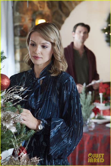 Kayla Wallace Reveals How Her New Hallmark Movie 'My Grown-Up Christmas ...