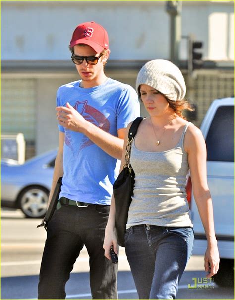 Andrew Garfield And Shannon Woodward Cobra Couple Photo 2493171