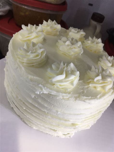 Almond wedding cake | Almond wedding cakes, Desserts, Sweets