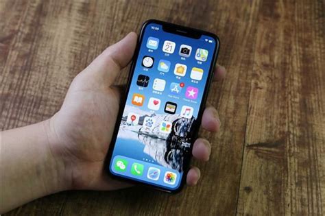 Iphone X價格已跌至“白菜價”，引來一片吐槽聲，後悔入手早了？ 頭條新聞