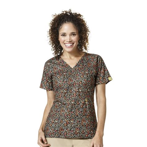 Peek A Boo Pocket Print Top In Camp Spot Wonderwink Scrubs Print