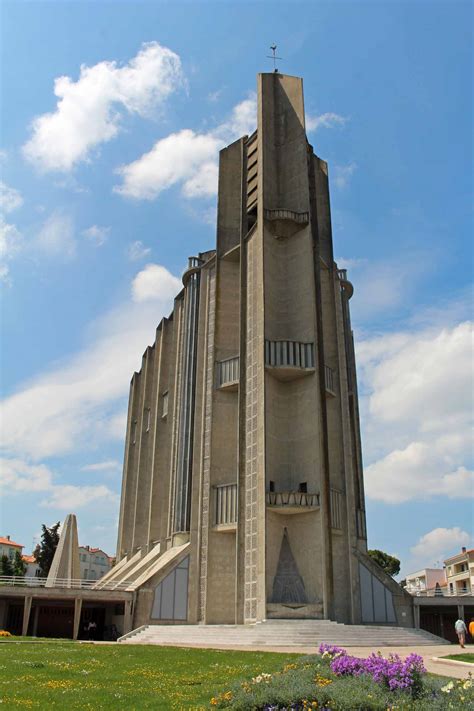 Eglise Notre Dame De Royan