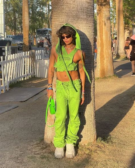 As Celebridades Mais Bem Vestidas No Segundo Fim De Semana Coachella