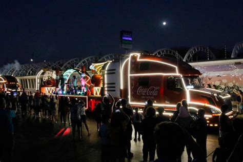 Confirman el recorrido de la Caravana Navideña Coca Cola 2023 en Viña