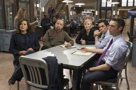 ‘law And Order Svu Recap 16×23 A Shocking Loss Observer