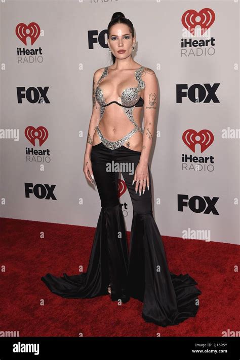 2022 IHEARTRADIO MUSIC AWARDS: Halsey at the 2021 “iHeartRadio Music ...