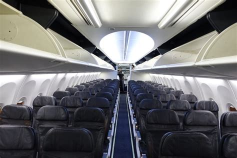Alaska Airlines Fleet Boeing 737-900 Details and Pictures