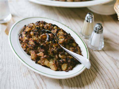 Peter Luger Steak House Review - Williamsburg - New York - The Infatuation