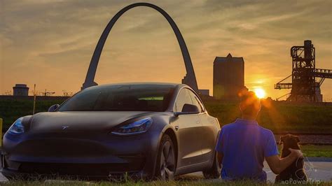 Un Am Ricain Fait Un Road Trip De Trois Mois En Tesla Model