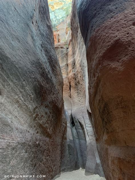 Hike Red Hollow Canyon Orderville Utah Girl On A Hike