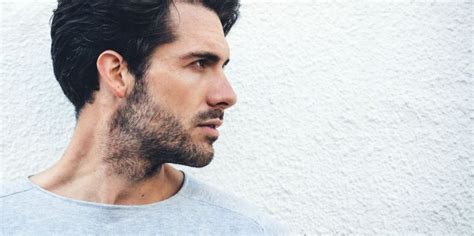 Estilos De Barba Con Bigote Separado 【2025】