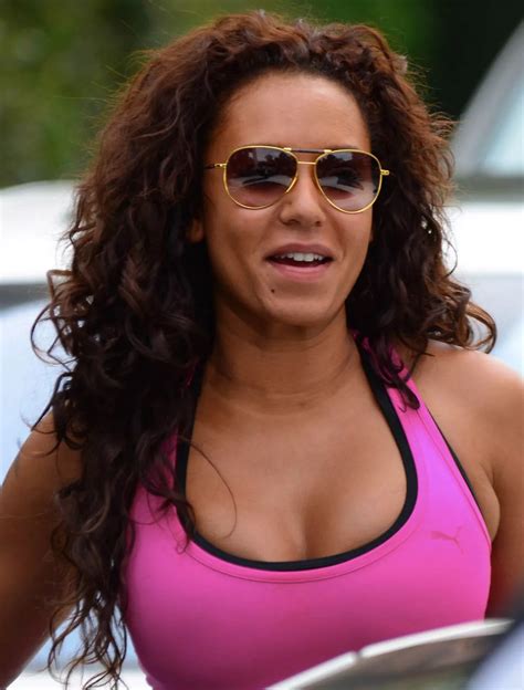 Spice Girl Mel B shows her boobs in tight sports kit - The Mirror
