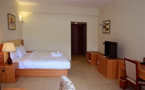 Hotel Reemz Chiplun Price, Reviews, Photos & Address