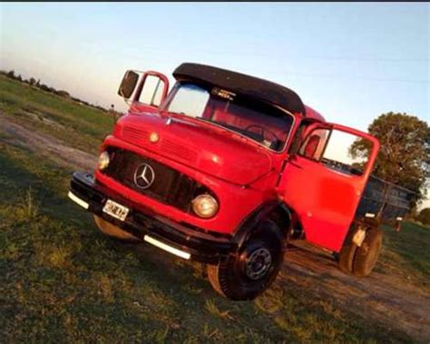 Mercedes 1114 1973 con Volcadora Bivuelco Año 1973 Agroads