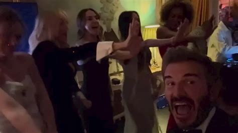 VIDÉO Quand les Spice Girls se reforment pour les 50 ans de Victoria