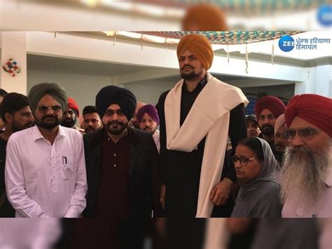 Navjot Singh Sidhu News ਸਿੱਧੂ ਮੂਸੇਵਾਲਾ ਦੇ ਘਰ ਪੁੱਜੇ ਪੰਜਾਬ ਕਾਂਗਰਸ ਦੇ