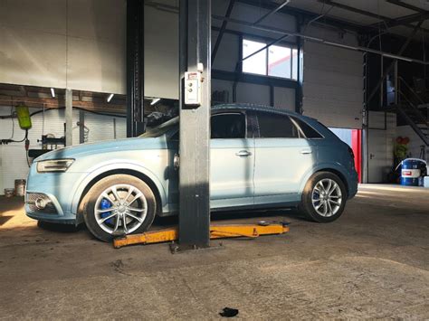 Задние стойки Ultra-SR и технорессор — Audi Q3 (1G), 2 л, 2013 года ...
