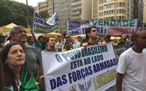 Veja imagens da Marcha da Família Deus pela Liberdade em São Paulo