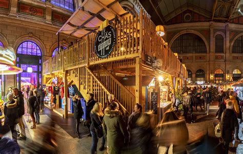 Zürcher Christkindlimarkt im Hauptbahnhof Weihnachten in Zürich