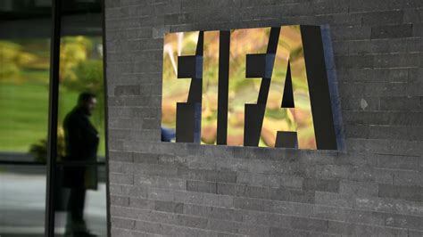 FIFA dan Süper Lig ekibine transfer yasağı Ege de Sonsöz