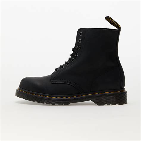 Dr Martens 1460 Pascal 8 Eye Boot