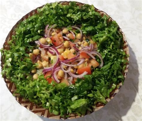 Salada de Grão de Bico Como Fazer Salada Colorida e Nutritiva