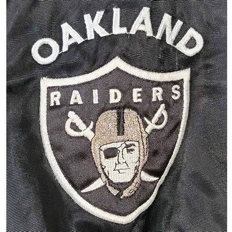 Starter Oakland Raiders 90s Full-Snap Black Satin Bomber Jacket