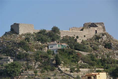 Fotogalerie Taormina Hrad Castello Di Monte Tauro Castello Saraceno