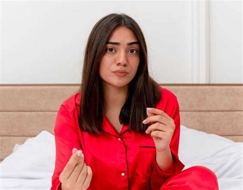 Как убрать неприятный запах из интимной зоны